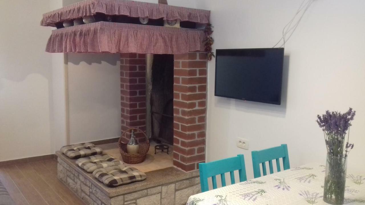 Authentic Istria&Pet Friendly Apartment Banko Near Rovinj Kanfanar Exteriör bild